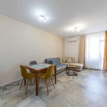 Lighthouse Golf Private Apartment *