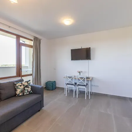 Lighthouse Golf Private Apartment