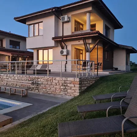 Lighthouse Golf Private * Balchik