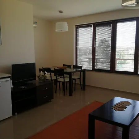 Apartment Lighthouse Golf Private Balchik