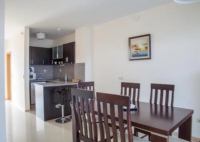 Lighthouse Golf Private Apartment *