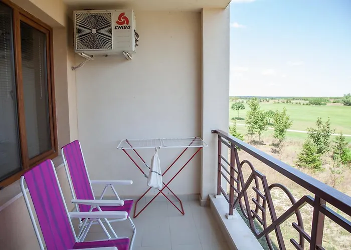 Apartment Lighthouse Golf Private Balchik