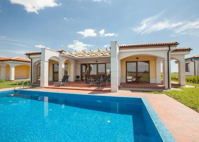 Lighthouse Golf Private Apartment *